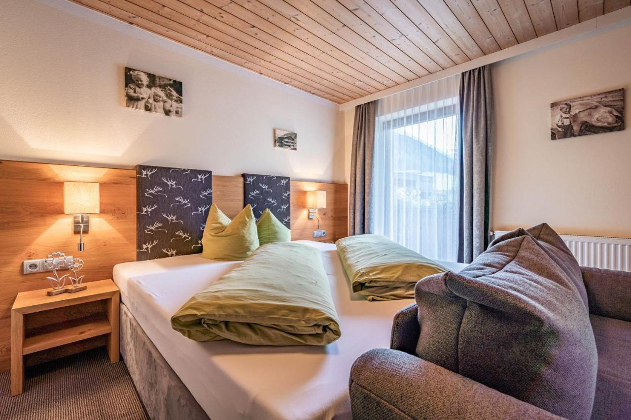 Haus Hochland Otel Tux Dış mekan fotoğraf