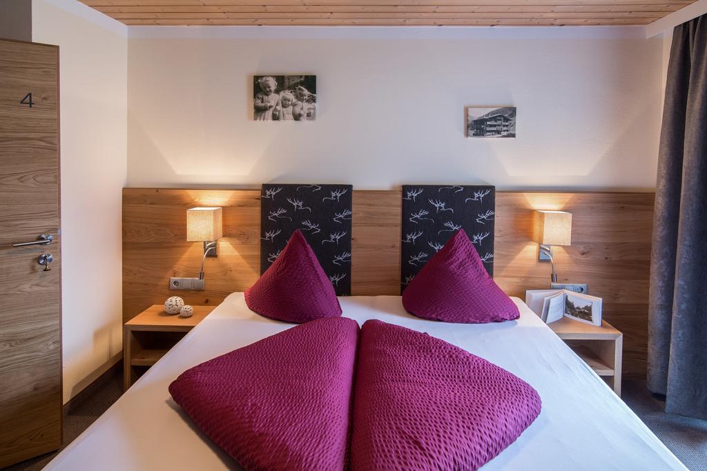 Haus Hochland Otel Tux Dış mekan fotoğraf
