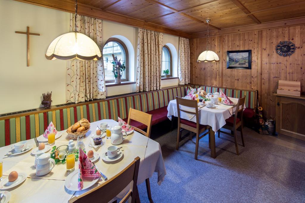 Haus Hochland Otel Tux Dış mekan fotoğraf